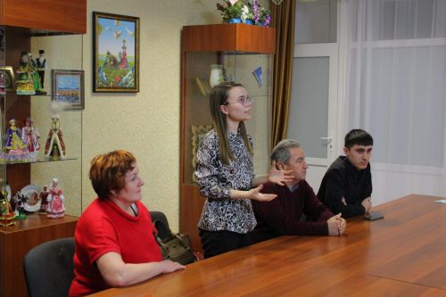 “Җидегән чишмә“ белән “Яшьлек“ артистлары очрашты