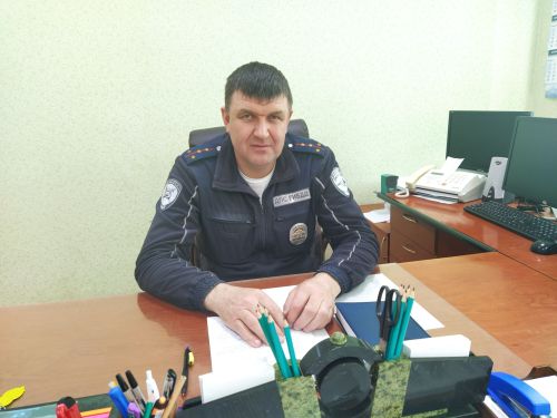 Арча эчке эшләр бүлеге ЮХИДИ бүлекчәсенең имтихан тапшыру бүлеге җитәкчесе Рәдис Гарифуллин: «Бик нык әзерләнергә кирәк булачак»