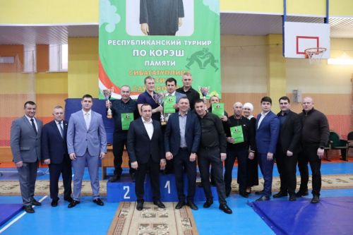 Легендар шәхес Фатих Сибагатуллин истәлегенә көрәш ярышлары булды