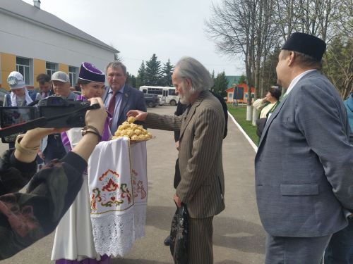 Бүген Яңа Кырлайда