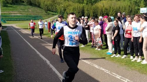 Арча стадионына мәгариф хезмәткәрләре җыелды