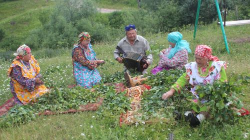 Кашшафсыз да калды Шура...