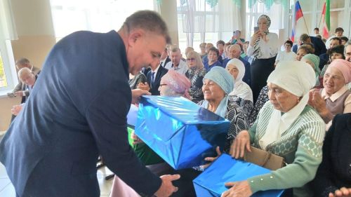 Апаз мәктәбенә 150 ел (ВИДЕО)