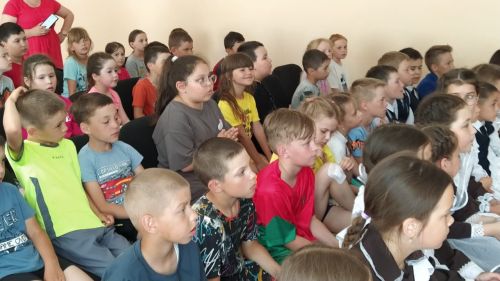 Арчаның 7нче мәктәбендә бик дулкынландыргыч очрашу булды. Күзләр яшьләнде...