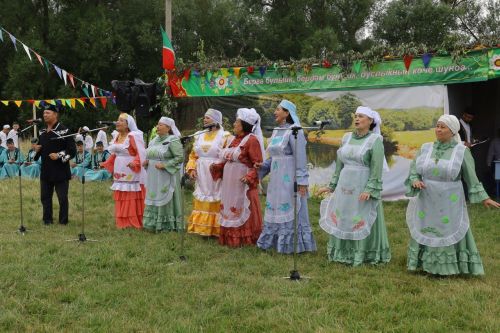 «Сөлгеле капка» капкасын кабат ачты (+фотолар)