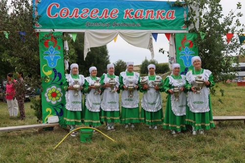 «Сөлгеле капка» капкасын кабат ачты (+фотолар)
