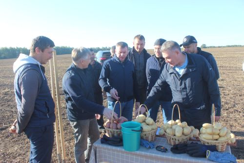 Министр безнең районда
