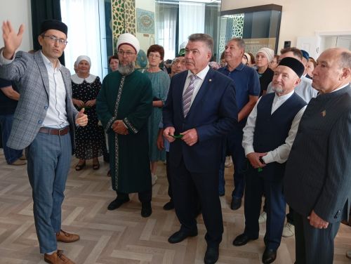 Бу бинага юл өзелмәс
