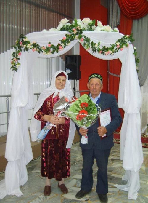 Малай көтә-көтә биш кызлы булдык”