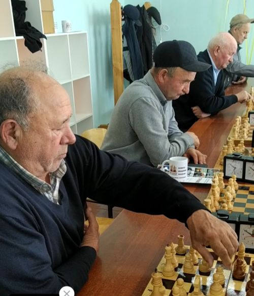 Өлкәннәр ункөнлеге уңаеннан шахмат ярышы узды