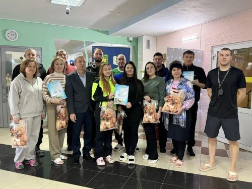 Укытучы, тәрбиячеләр бассейнда