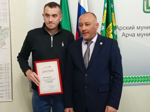 Махсус хәрби операция зонасыннан кайткан егетләр белән очрашу узды