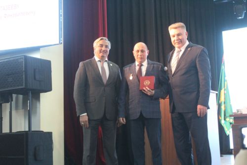 Арча район Советы утырышында 2024 елдагы икътисадый үсеш йомгаклары һәм 2025 елга бурычлар каралды