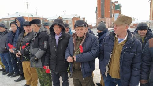 Бүген Әфганистанда хәрби хезмәт үткән ветераннар очрашты