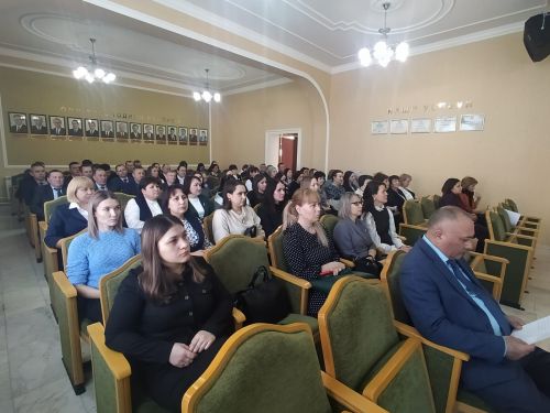 Районда тәрбия эшенең торышы һәм яшьләр берләшмәләренең эшчәнлеге каралды