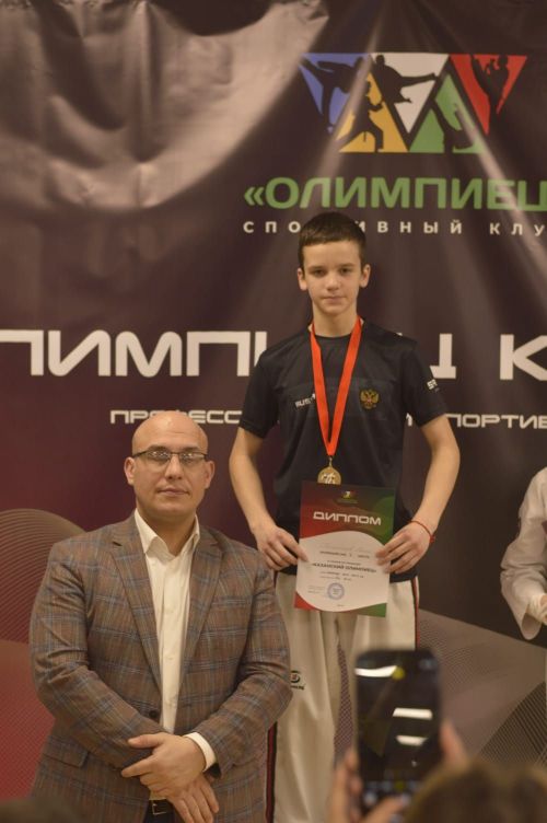 Арча таэквон-дочылары ике көн ярышта булдылар