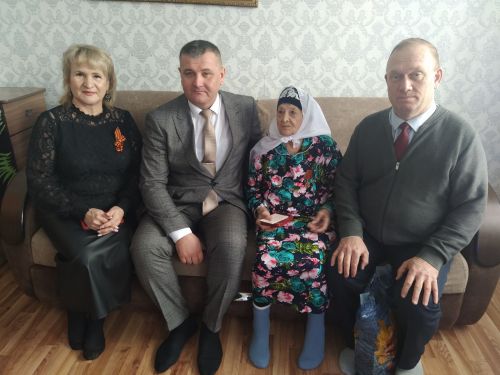 Рәхмәтне безгә түгел, сезгә әйтергә кирәк