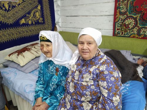 Рәхмәтне безгә түгел, сезгә әйтергә кирәк
