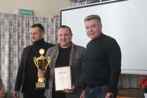 Район башлыгы җитәкчеләрдән фермаларда ешрак булуны таләп итте