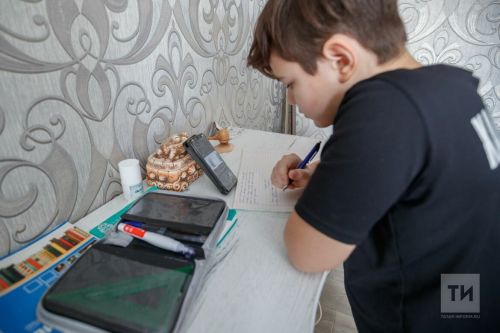 Җәйге каникул чорында балаларны 14 яшьтән эшкә алырга рөхсәт итәчәкләр