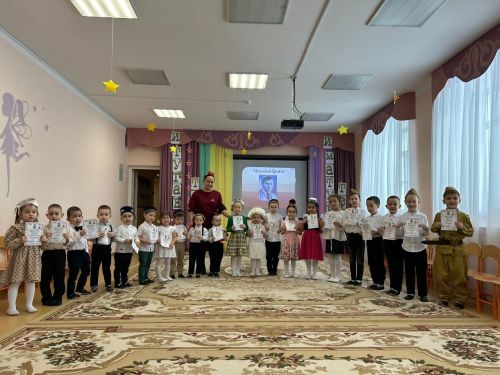 “Дөньяда иң-иң матур тел - ул минем туган телем”: Арчаның икенче балалар бакчасында туган тел айлыгы узды