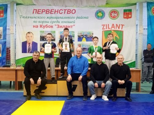 Арчалар ярышларда катнашып торалар һәм җиңәләр дә!