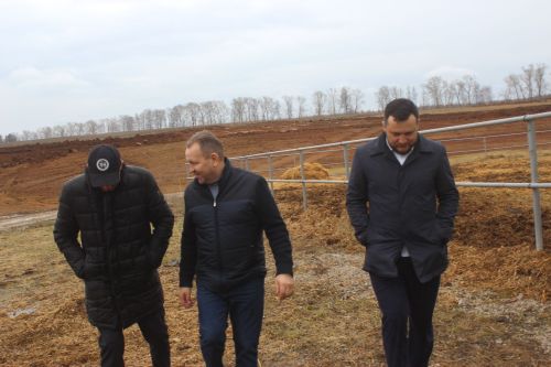 Район белән танышу дәвам итә
