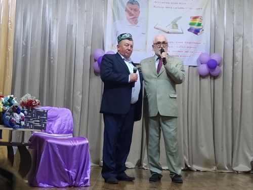 Матурлыкны күрә белә ул...