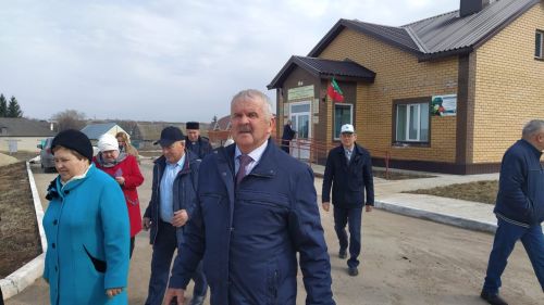 Район иҗтимагый советының күчмә утырышы узды