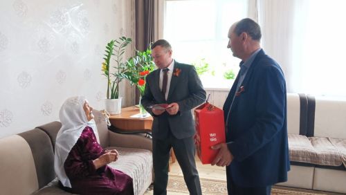 Ташкичү авыл җирлегендә ветераннарны котладылар