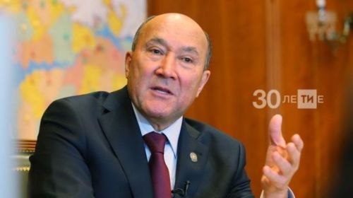 Марат Әхмәтов: «Төп йортка, әни янына кайтудан да зуррак бәхет юктыр ул! »