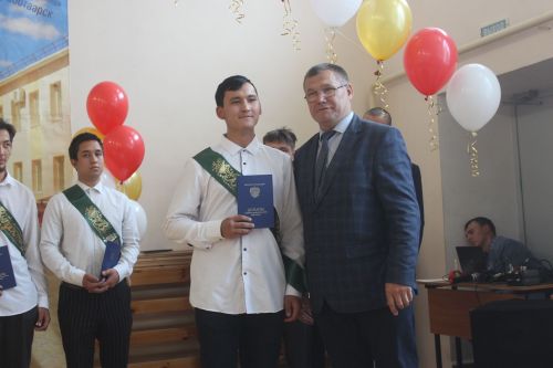 Арча  агросәнәгать көллиятен тәмамлаучыларга дипломнар тапшырылды