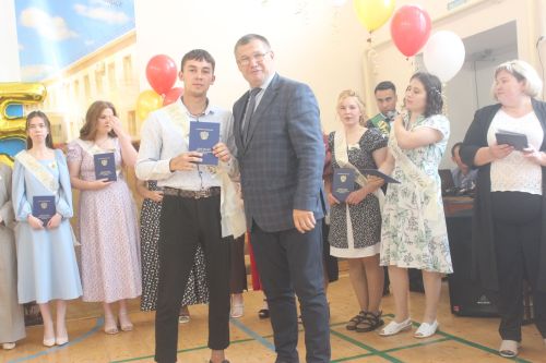 Арча  агросәнәгать көллиятен тәмамлаучыларга дипломнар тапшырылды