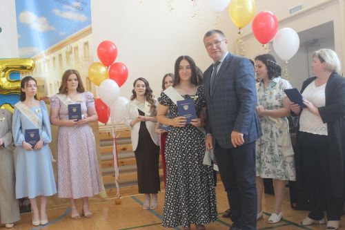 Арча  агросәнәгать көллиятен тәмамлаучыларга дипломнар тапшырылды