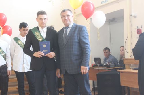 Арча  агросәнәгать көллиятен тәмамлаучыларга дипломнар тапшырылды