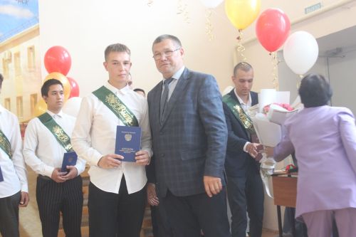 Арча  агросәнәгать көллиятен тәмамлаучыларга дипломнар тапшырылды