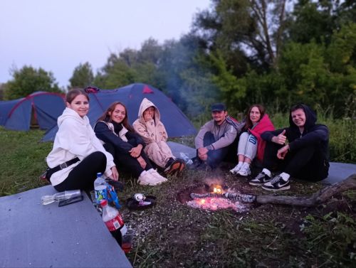 Велосәяхәтчеләр Кушлавычта таң аттырды