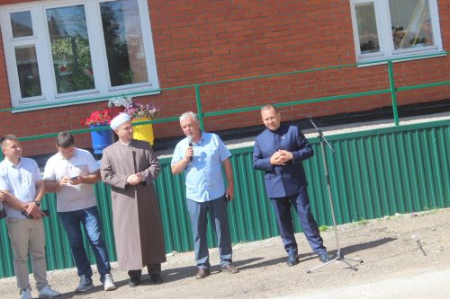 Элеваторга беренче ашлык килде