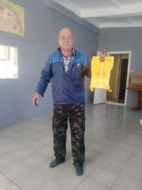 «Ашытбаш» хуҗалыгы хезмәткәрләрен бәйрәм белән котлады
