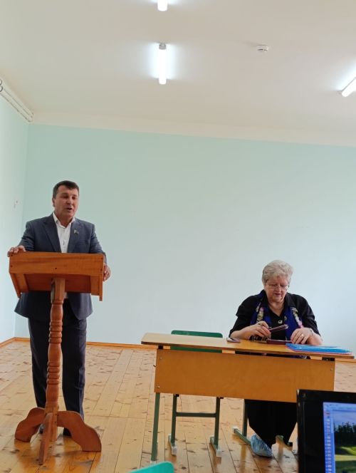 Район Иҗтимагый советының күчмә утырышы Яңасала ягында булды