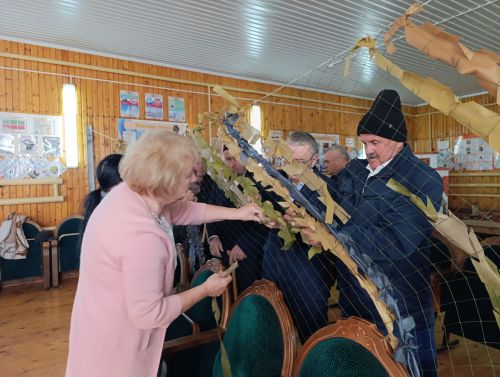 Район Иҗтимагый советының күчмә утырышы Яңасала ягында булды