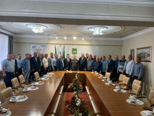 Арчада кыш көне шәһәр урамнарын чистартучыларны хөрмәтләделәр