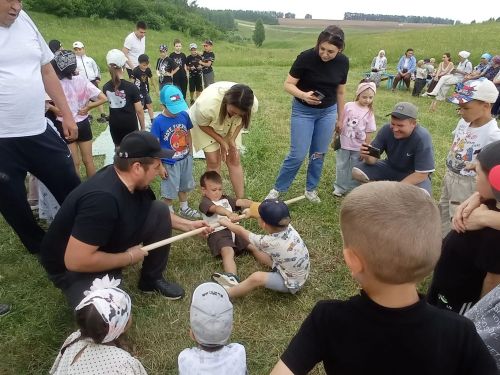 Печмәнтауда «Күңелле балачак»