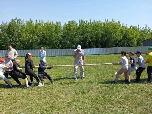 Җәйнең һәр көне файдалы узсын: районда балаларның җәйге ялы ничек оештырылды?