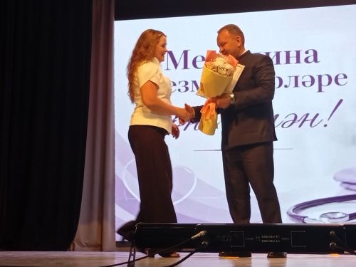 Ак халатлы фәрештәләргә рәхмәт сүзләре