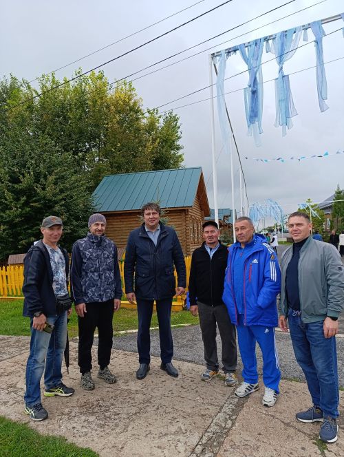 Арча стадионында Физкультурачылар көнен үткәрделәр
