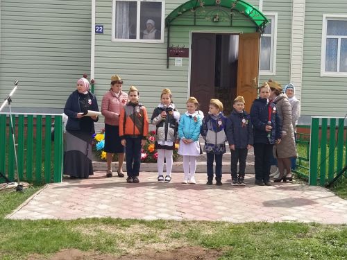 Махсус хәрби операциядә һәлак булган Айрат Галәветдиновка мемориаль такта ачылу