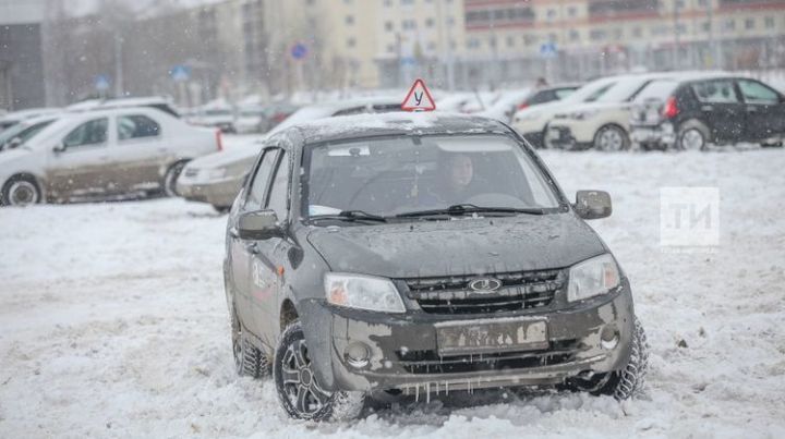 Татарстан Дәүләт автоинспекциясе автомәктәпләр рейтингын төзегән