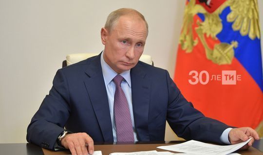 Владимир Путин Казанга «Хезмәт батырлыгы шәһәре» исемен бирәчәк