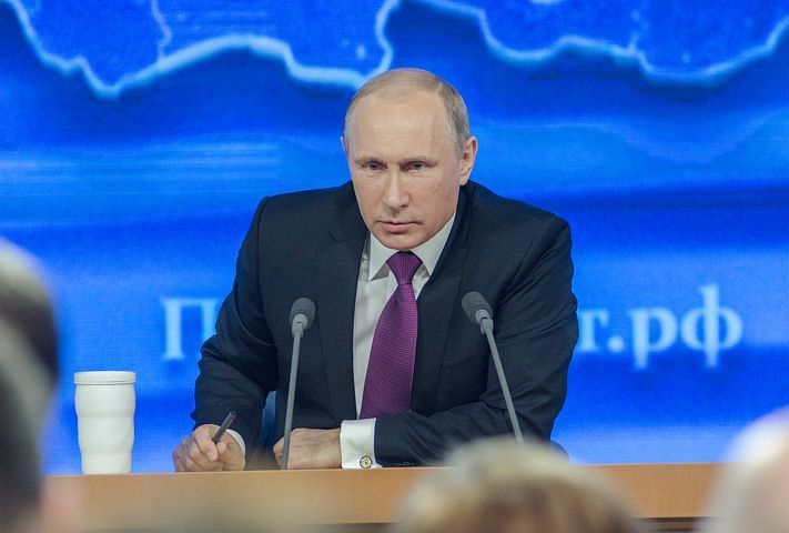 Путин озакламый коронавирустан даруларның сатуга чыгачагын әйткән